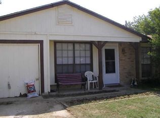 443 Jones St, Cedar Hill, TX 75104