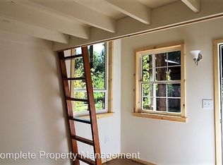 835 Kincaid Rd, Williams, OR 97544