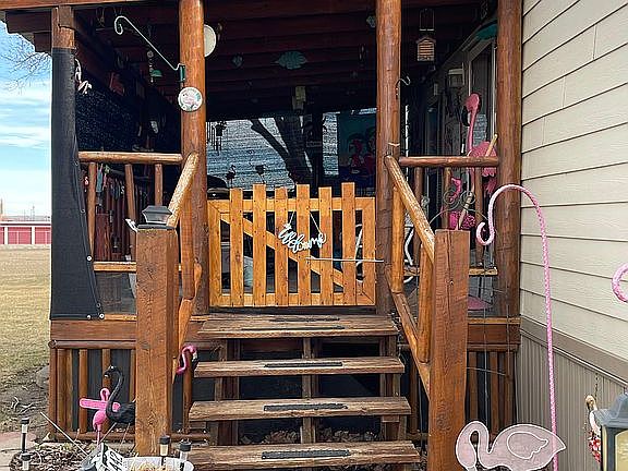 5th image of 2733 Rockwood St