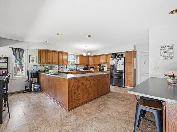 5th image of 19108 N Little John Ln