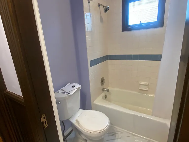 65 Amherst St #D — Photo 11