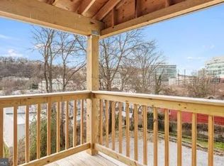 225 E Hector St APT 2, Conshohocken, PA 19428