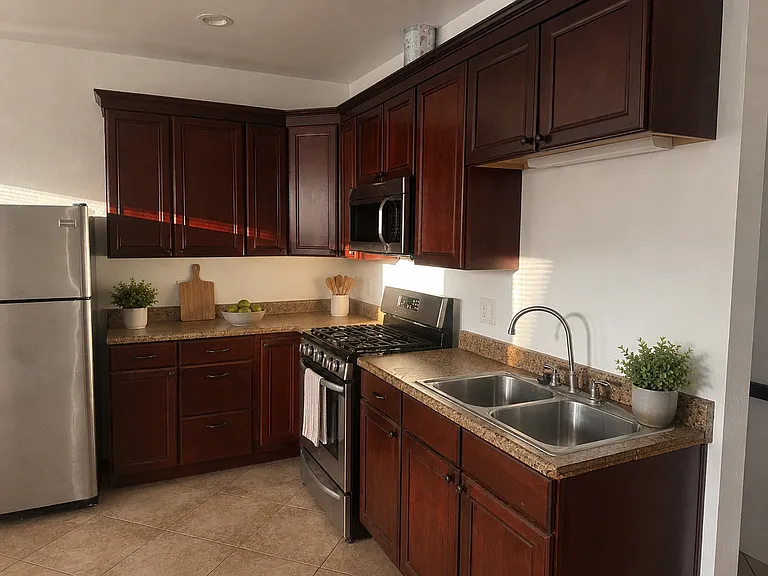 2200 Island Ave — Photo 5
