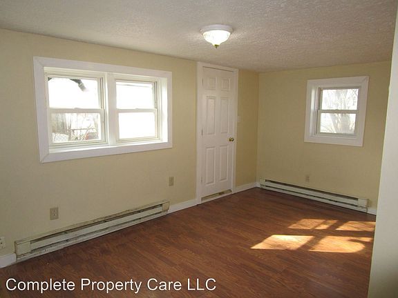 2nd image of 1705 S Birch St