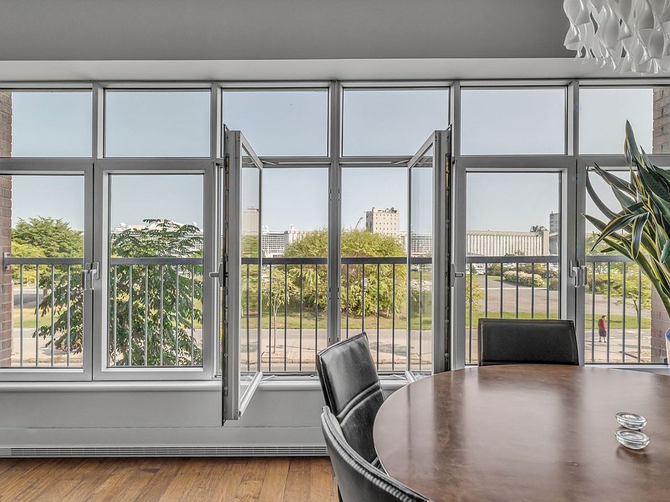 1st image of 186 Rue St #2