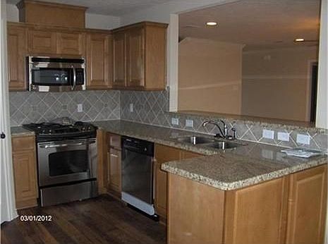 5th image of 1105 Beckley Ct