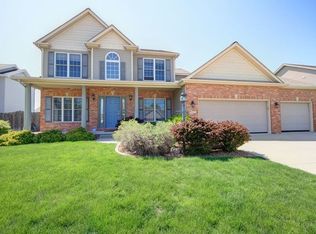 2103 Vale St, Champaign, IL 61822