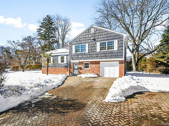 3rd image of 46 Harding Drive