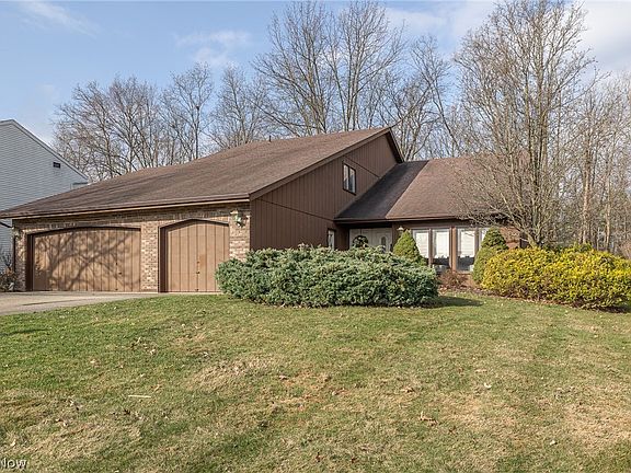 2nd image of 13576 Fairwinds Dr