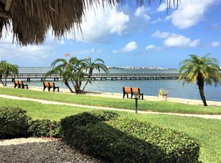 620 Edgewater Dr UNIT 201, Dunedin, FL 34698