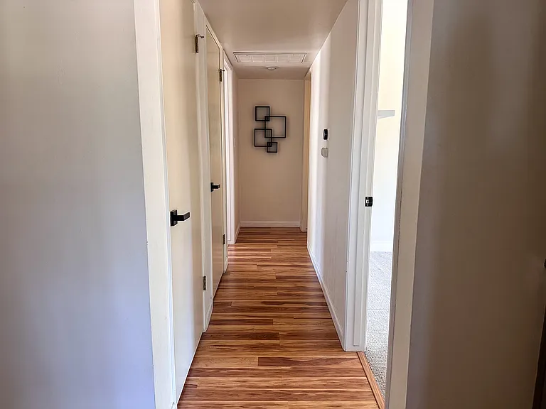21200 Mission St — Photo 11