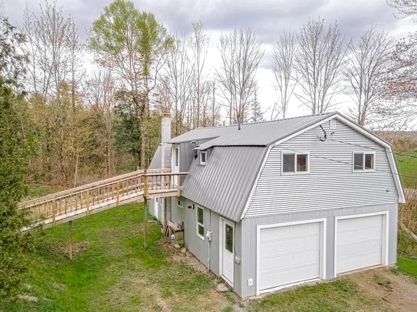 343 Shibles Road, Knox, ME 04986
