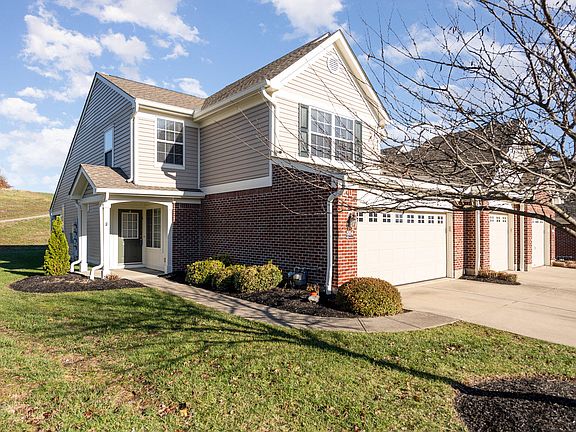 2nd image of 884 Borderlands Dr
