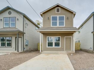 121 Lawton St, San Antonio, TX 78237