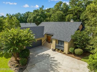 5238 Marina Club Dr, Wilmington, NC 28409