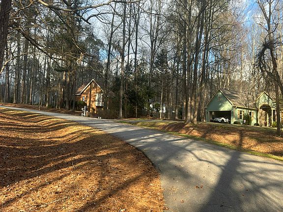 4th image of 4622 Grey Oak Ct