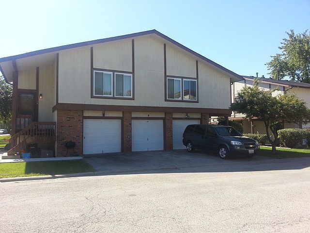 1st image of 15 Marywood Ln