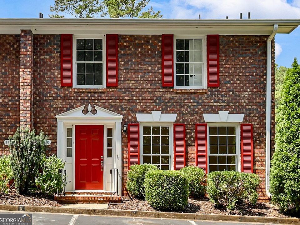 1st image of 1138 Moorestown Cir