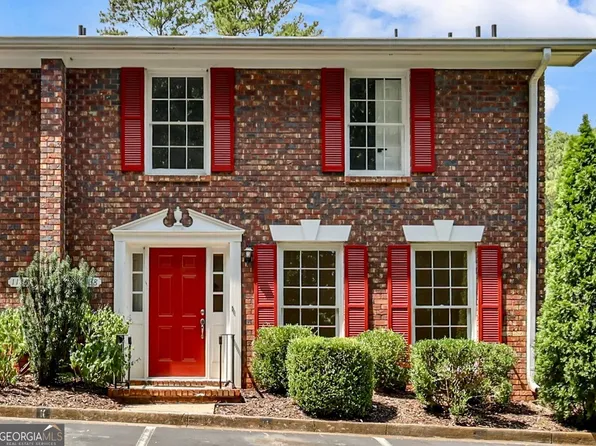 1138 Moorestown Cir, Decatur, GA 30033