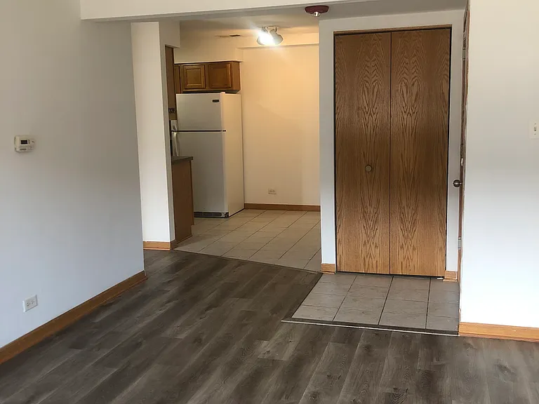 10604 Brooks Ln — Photo 5