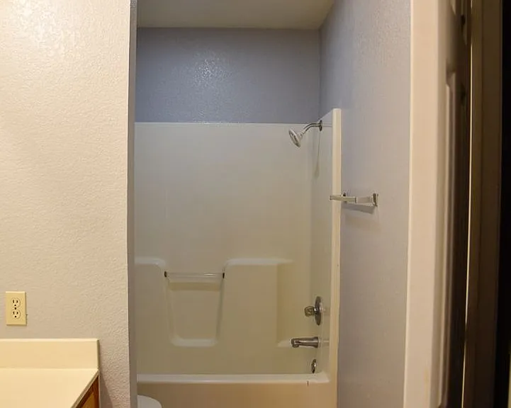 602 Crestridge Ct — Photo 14