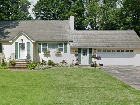 4 Sylvan Way, Suffern, NY 10901