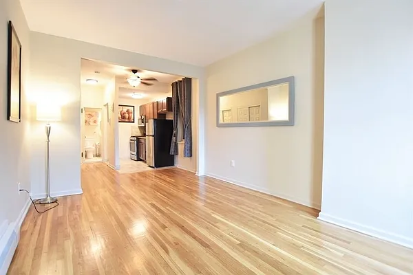 Rented by Bold New York | media 19