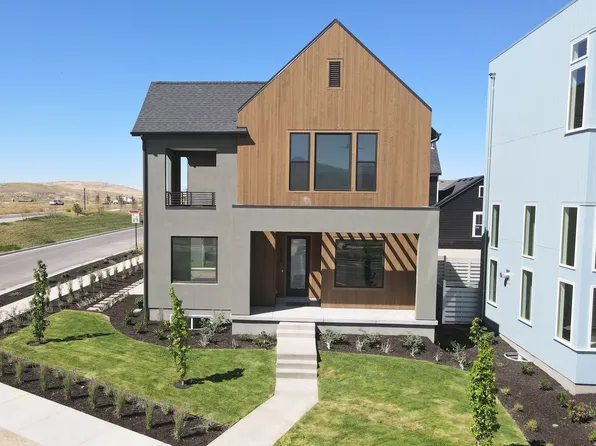 6824 W South Jordan Pkwy S #469, South Jordan, UT 84009