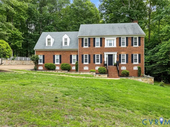 9803 Gates Bluff Dr, Chesterfield, VA 23832