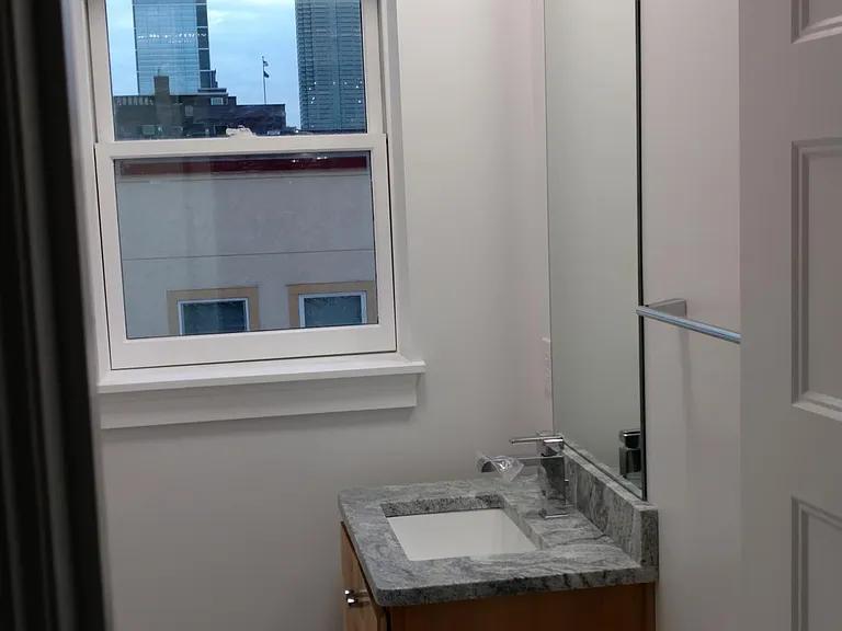 829 N Pennsylvania St #2B — Photo 24