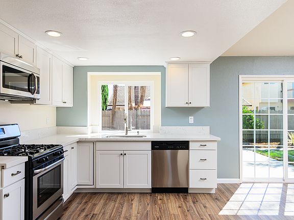 5th image of 1790 Shadewood Ln