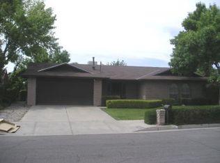 7321 Capulin Rd NE, Albuquerque, NM 87109