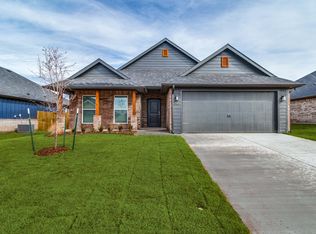 2905 Orchid Dr, Sherman, TX 75092