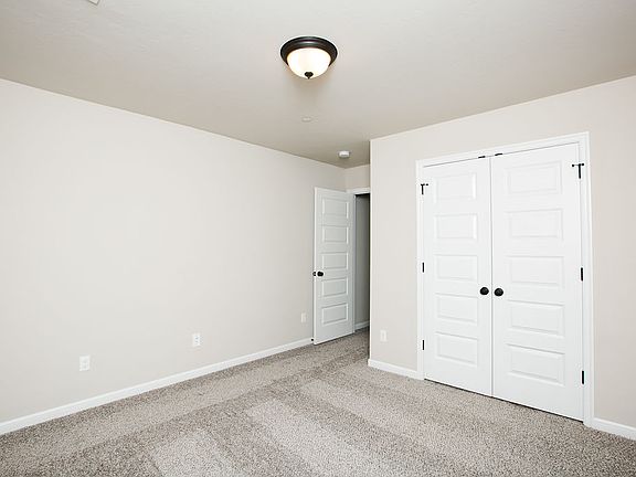 4th image of 3825 Abingdon Dr #Y4blb8