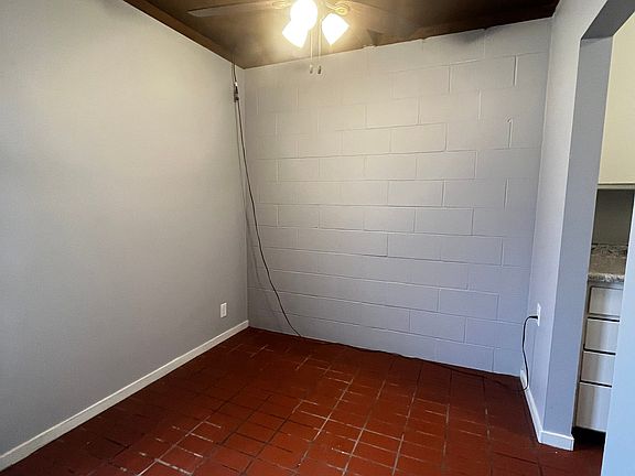 2nd image of 700 S 17th St #6