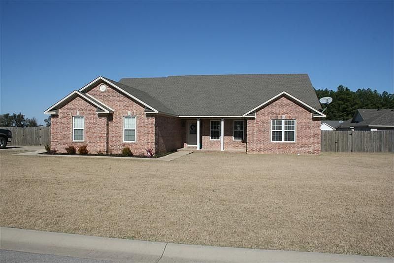 1st image of 1406 Kaitlyn St