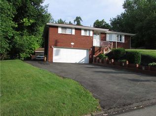 116 Lincoln Rd, Clairton, PA 15025