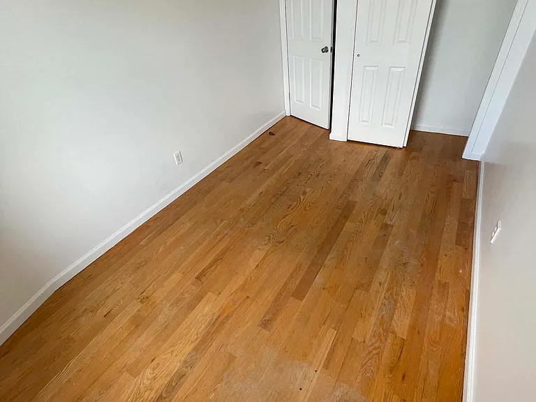 471 5th Ave #3 — Photo 6