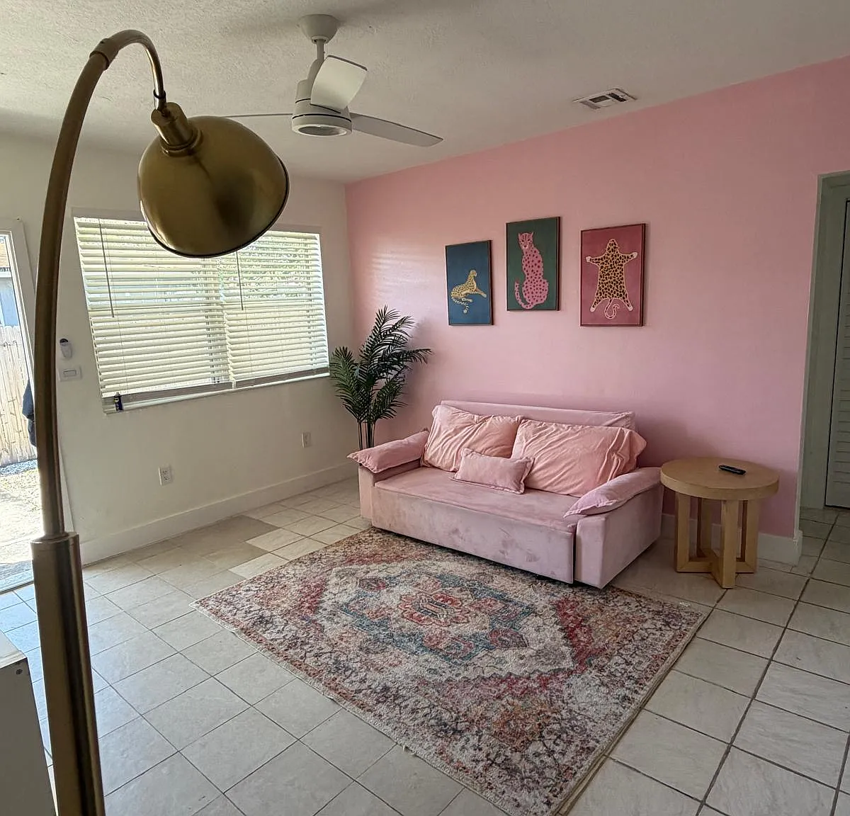 2 bed, 1250 sqft, $2,200 — Photo 1