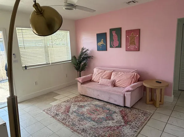 1861 NE 161st St, North Miami Beach, FL 33162