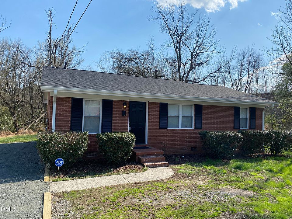 1st image of 411 W Club Blvd