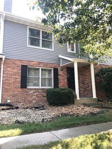 300 Pine Lake Rd APT 6, Collinsville, IL, 62234