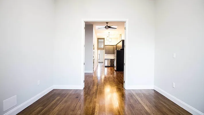 Rented by Compass | media 18