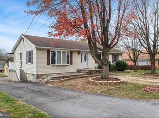 163 Denny Ln, Winchester, VA 22603