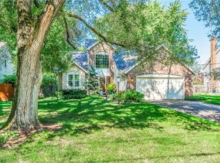 4830 Bradley Rd, Westlake, OH 44145