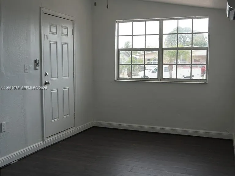 12455 SW 185th Ter #1 — Photo 18