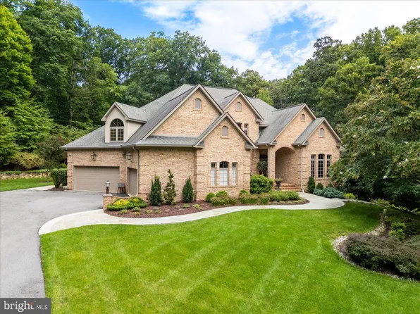7355 Kehne Rd, Frederick, MD 21702
