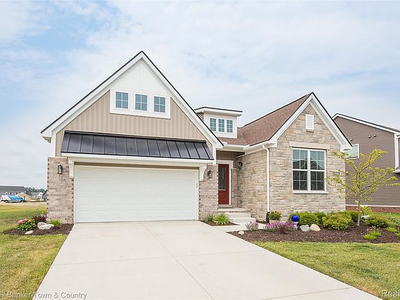 2nd image of 2329 Provencal Dr