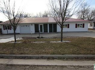 508 S Main St, Schaller, IA 51053