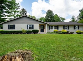 59 Walnut Glen Dr, Wilmington, OH 45177